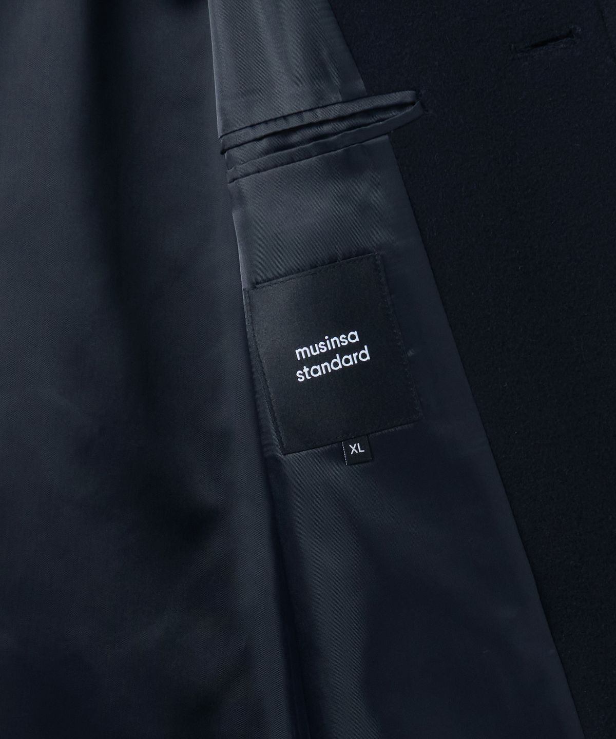 무신사 스탠다드(MUSINSA STANDARD) 데일리 하프 발마칸 코트 [네이비]