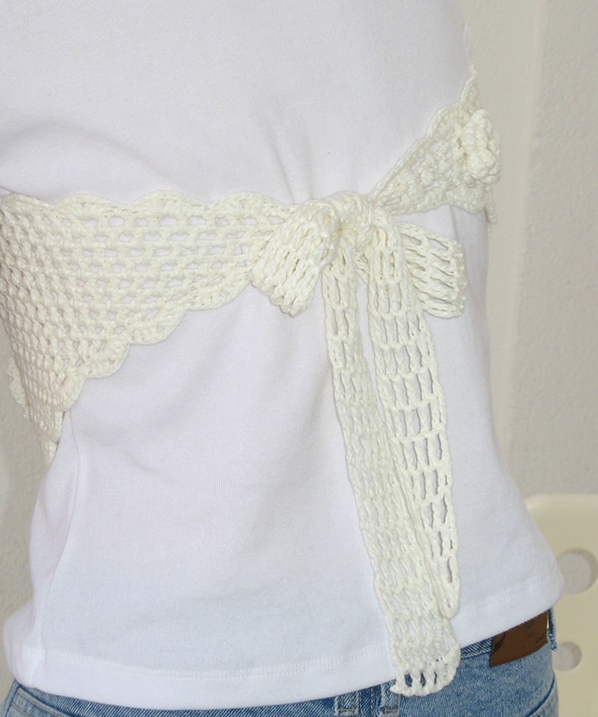론론(RONRON) MULTIWAY CROCHET TIE SCARF TOP