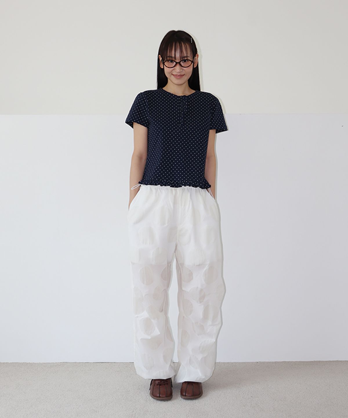 론론(RONRON) AIRY DOT SHEER STRING PANTS WHITE