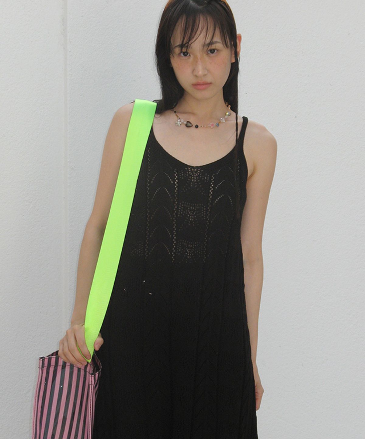 론론(RONRON) RIBBON SCOTCH LAYERED KNIT DRESS BLACK