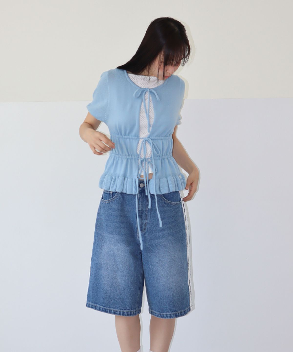 론론(RONRON) RUFFLE TEM TIE KNIT CARDIGAN SOFT BLUE