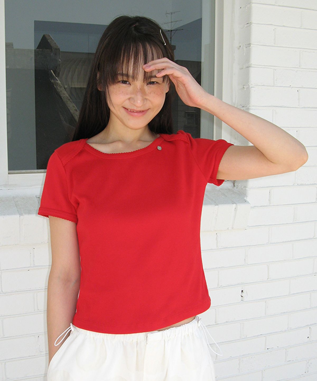 론론(RONRON) SEAM DETAIL SLIM T SHIRT RED