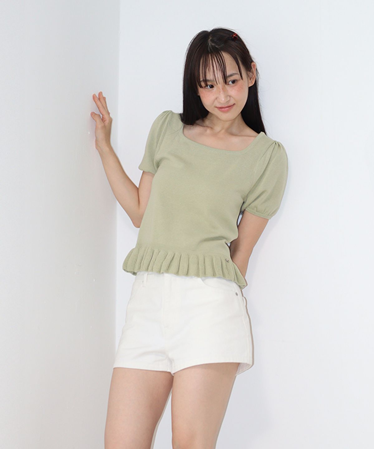 론론(RONRON) PUFF SLEEVE RUFFLE KNIT SOFT GREEN