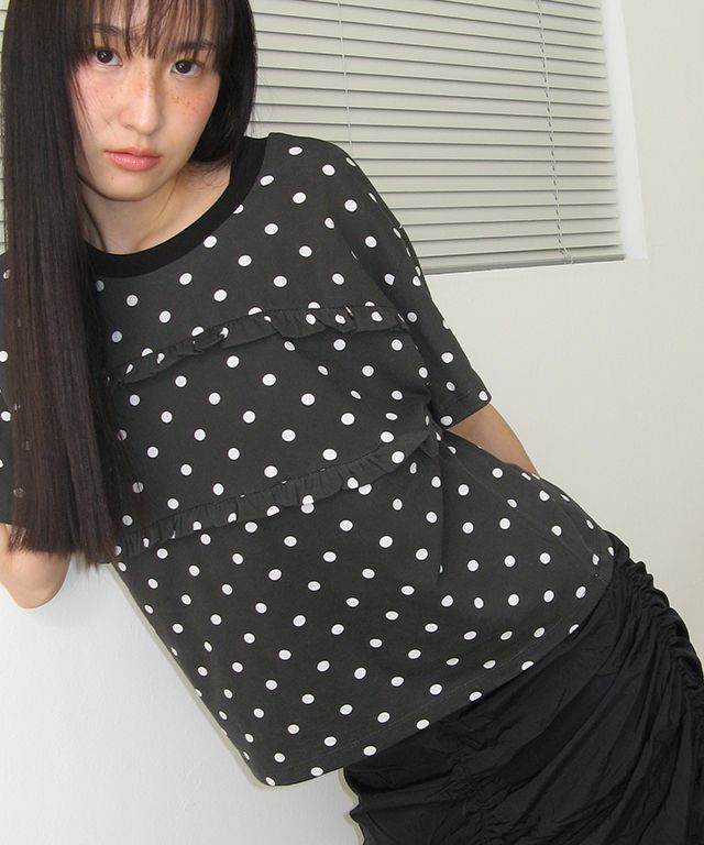MUSINSA | RONRON PENDANT LINE FRILL BASIC FIT T SHIRT