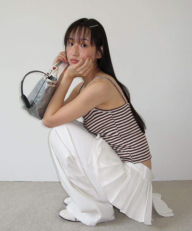 Tシャツ・カットソー RONRON HEART BUTTON GOLGI SLEEVELESS GREY FLOWER RR25BSL3265 MUSINSA公式 | RONRON HEART BUTTON GOLGI SLEEVELESS BROWN STRIPE