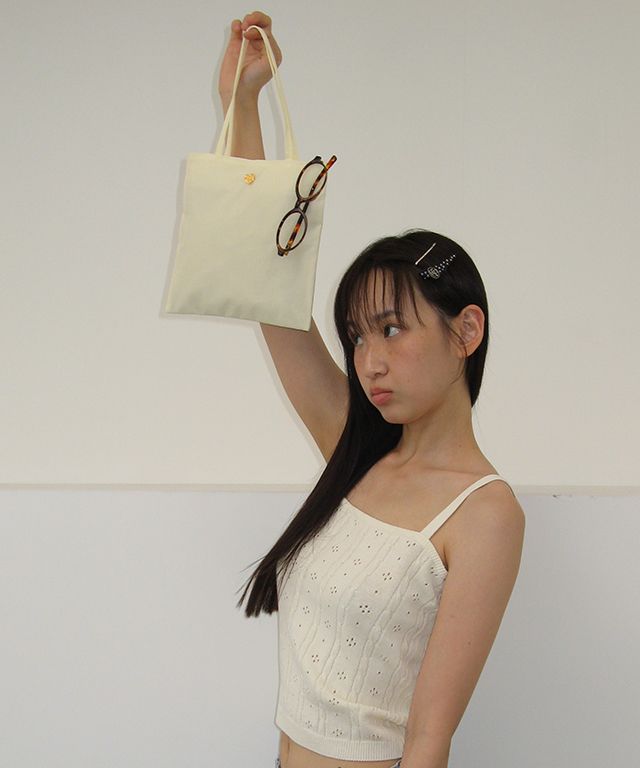 トートバッグ RONRON HEART SQUARE NYLON BAG CREAM MUSINSA | RONRON HEART SQUARE NYLON BAG CREAM