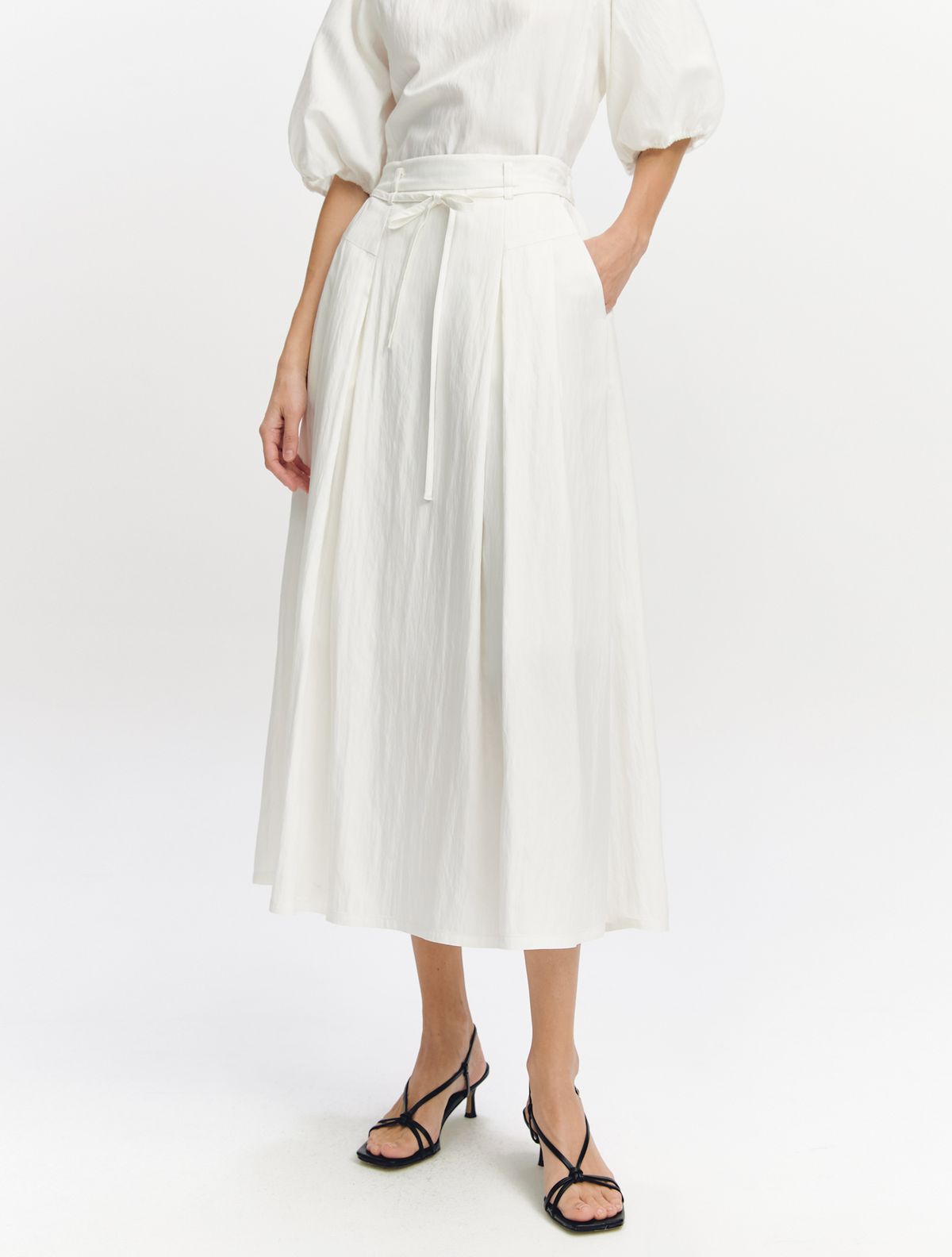 그레이데시온(GRAYDATION) Back Banded Flare Skirt OFF WHITE