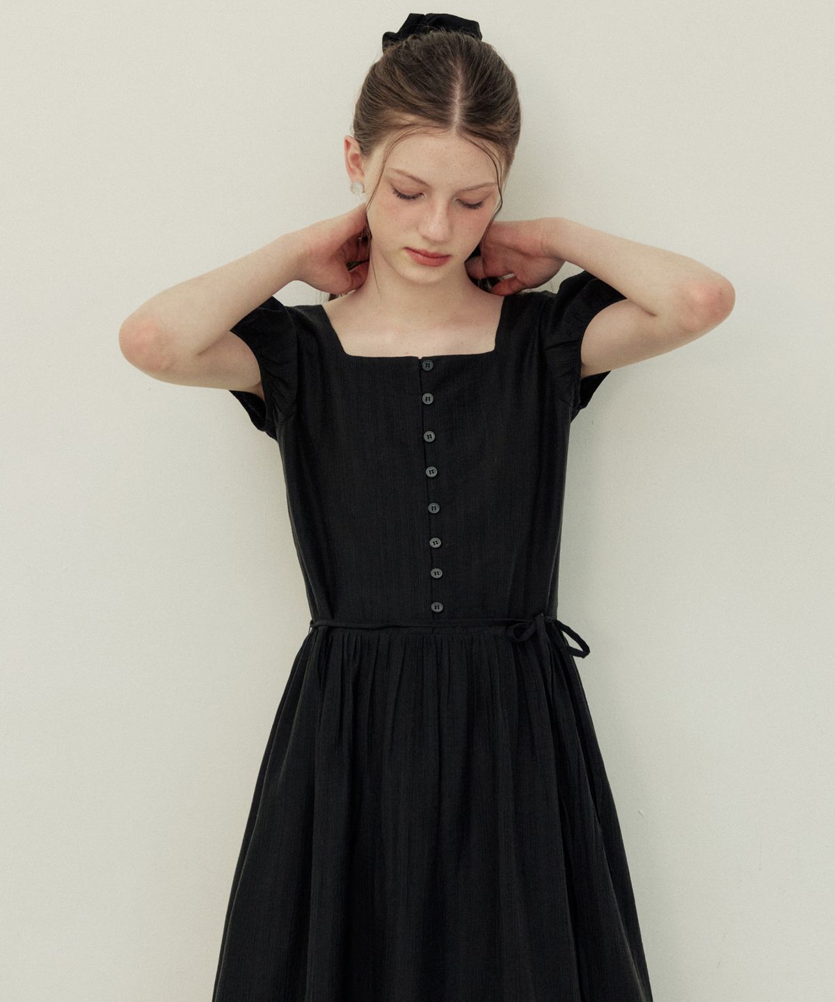 어다울(ADAUL) See through choker law rise long dress - black