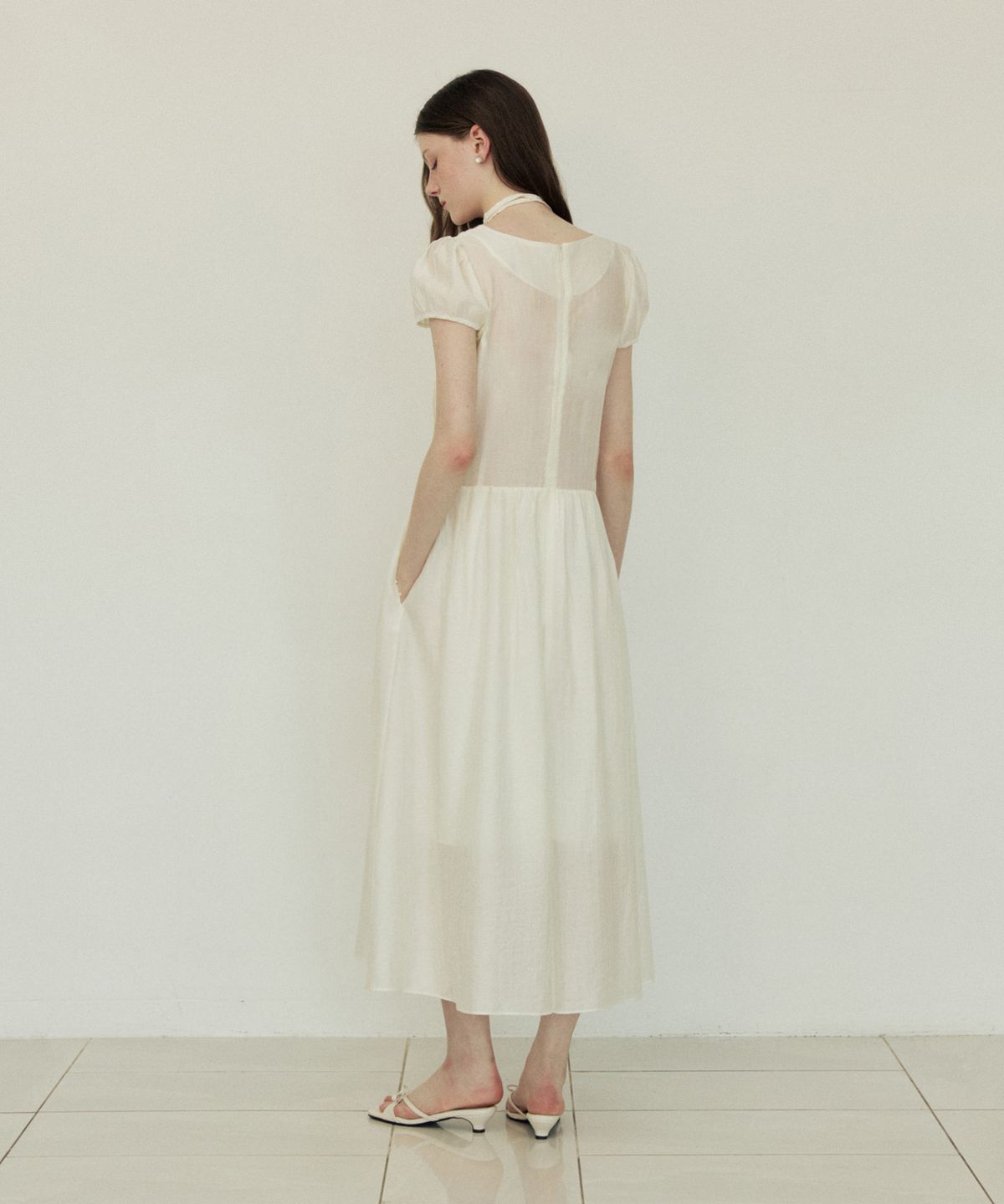 어다울(ADAUL) See through choker law rise long dress - cream