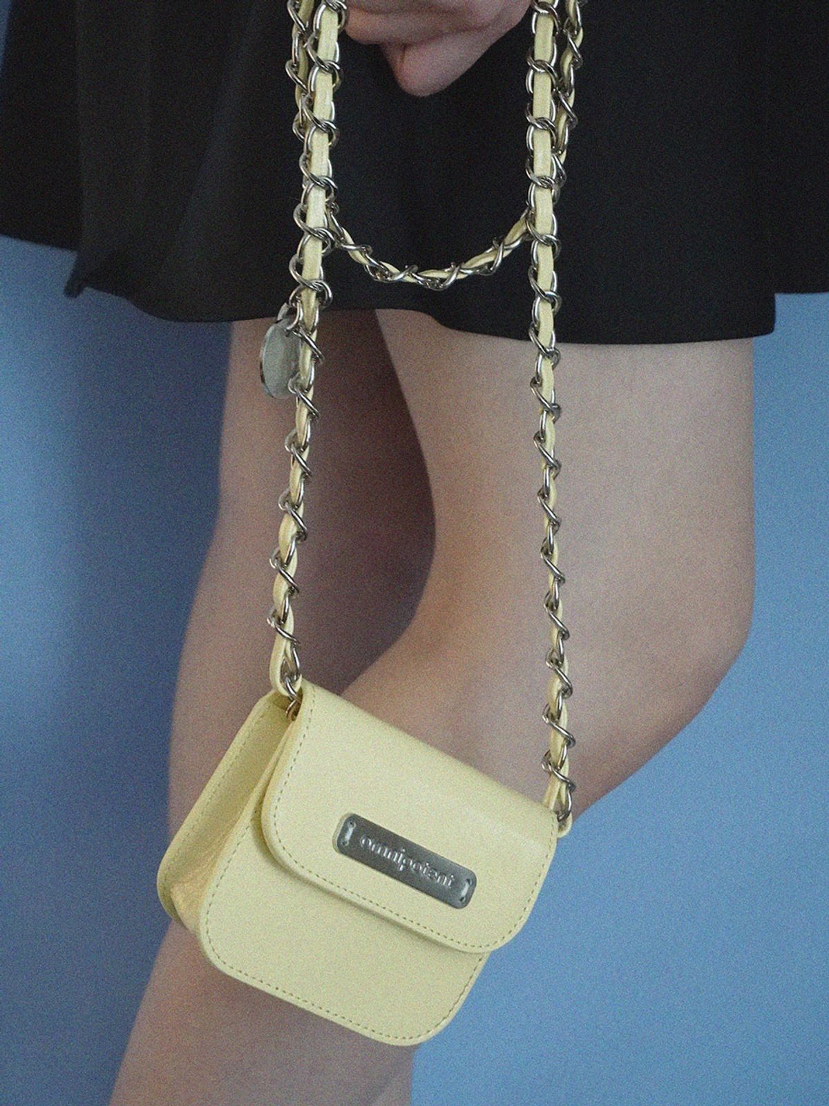 옴니포턴트(OMNIPOTENT) [Leather chain ver.] pin wallet bag _Butter