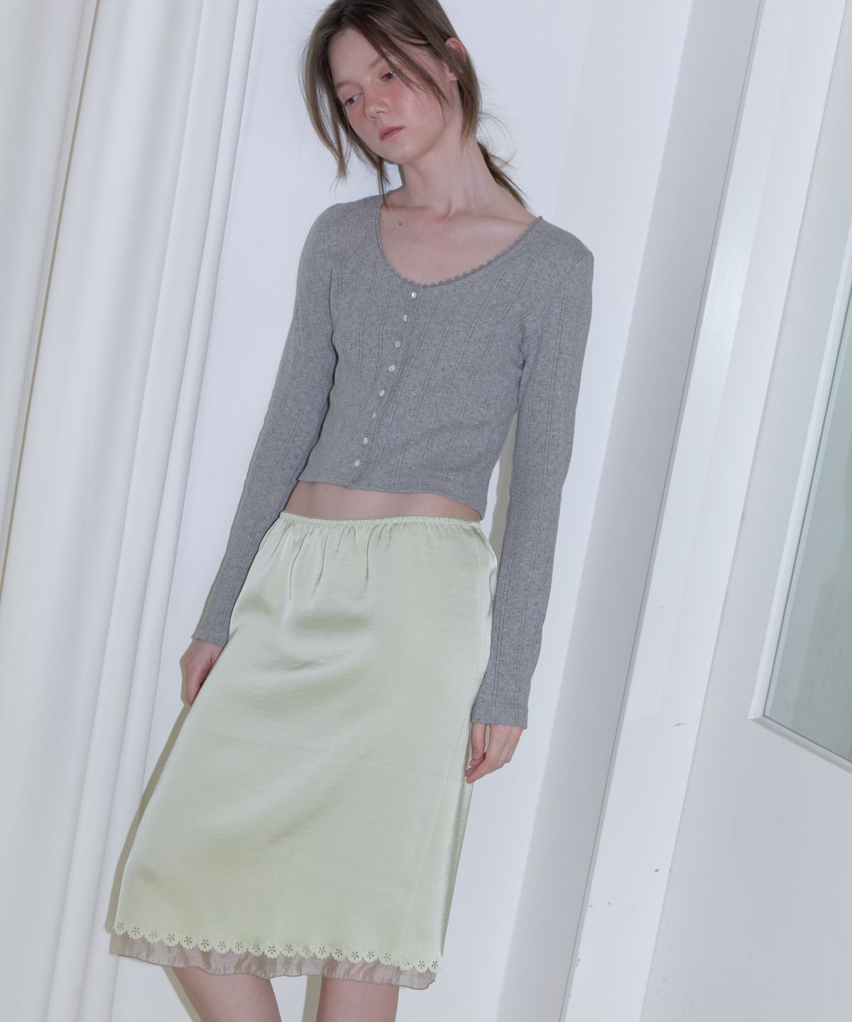 앤테(AENTE) Flower satin skirt - Green