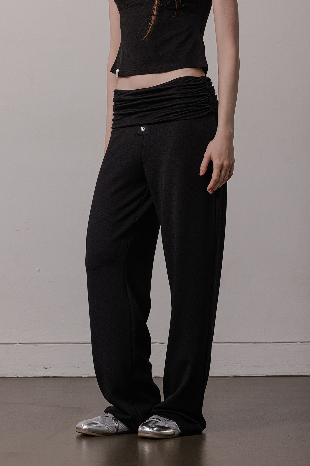 피프트 에일리어스(FIFTHALIAS) Danny day pants Black