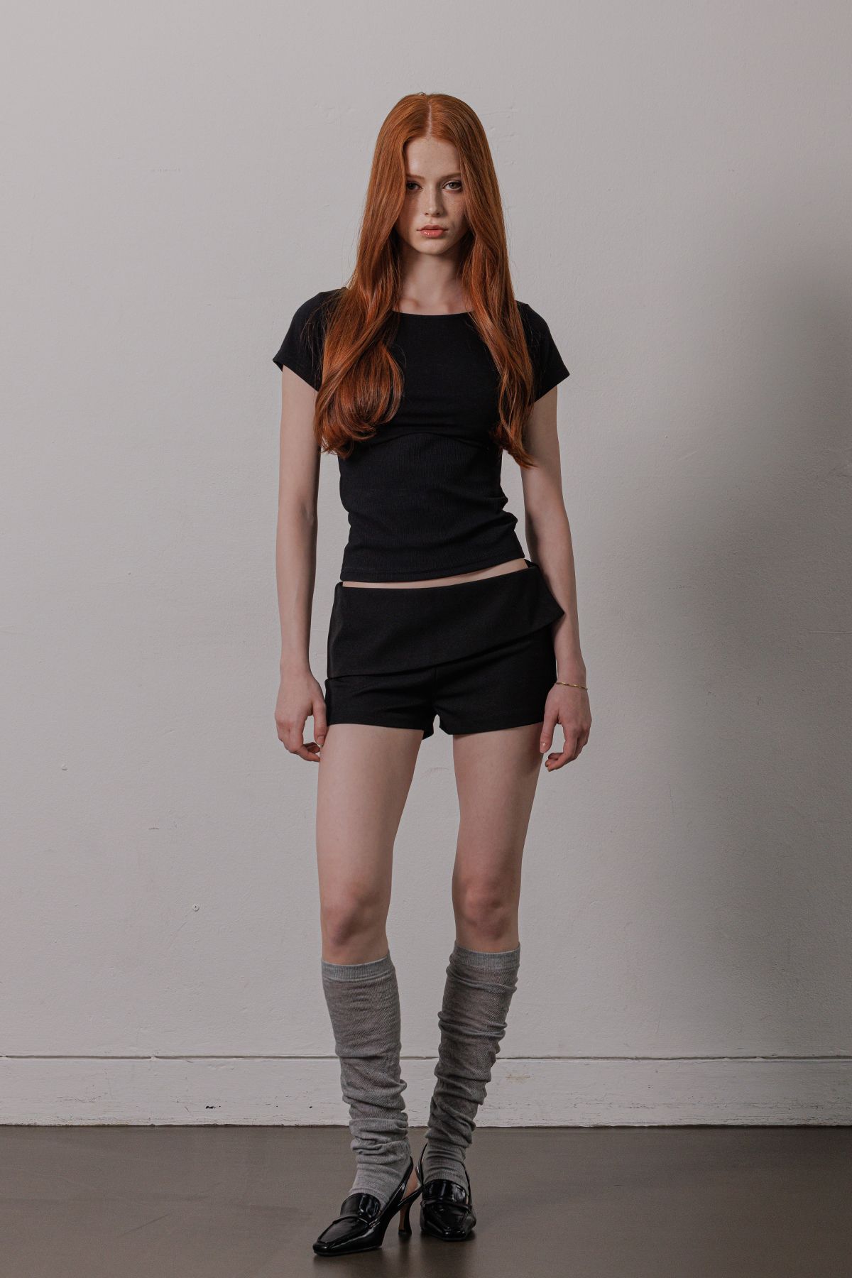 피프트 에일리어스(FIFTHALIAS) (코튼 모달) Liv short sleeve tee Black