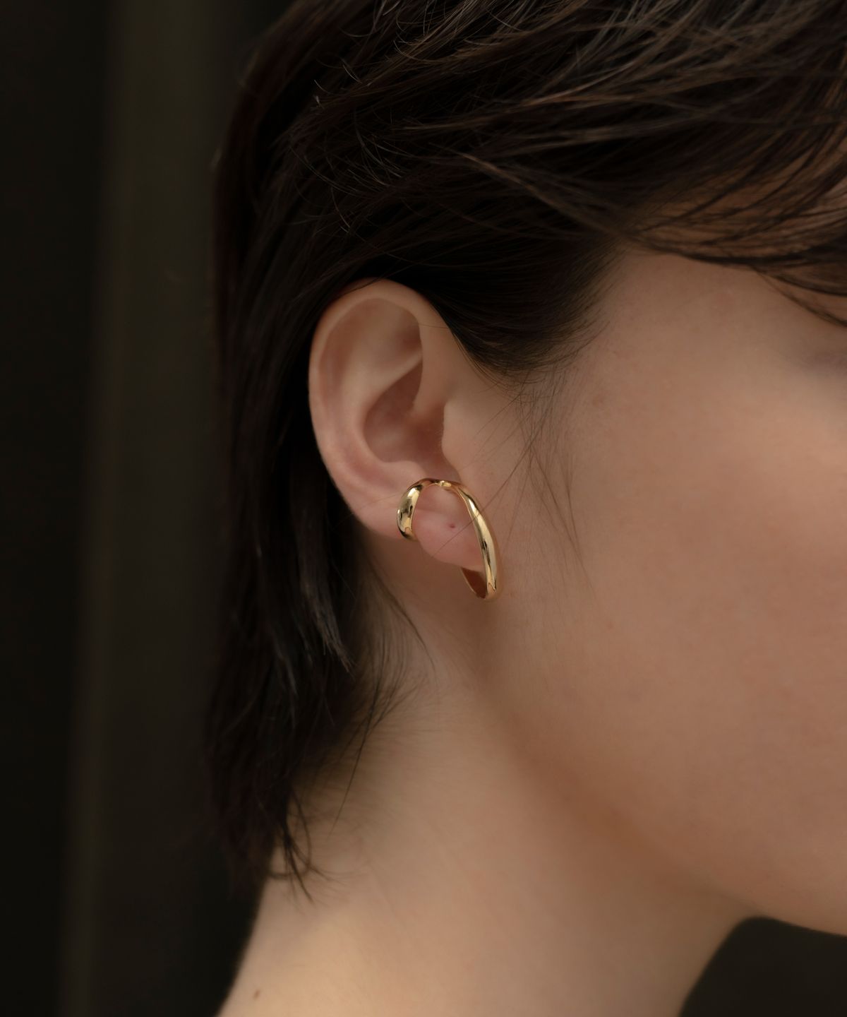노비스도쿄(NOVICE TOKYO) 더블 레이어드 후프 이어커프 Double Layered Hoop Ear Cuff / Gold