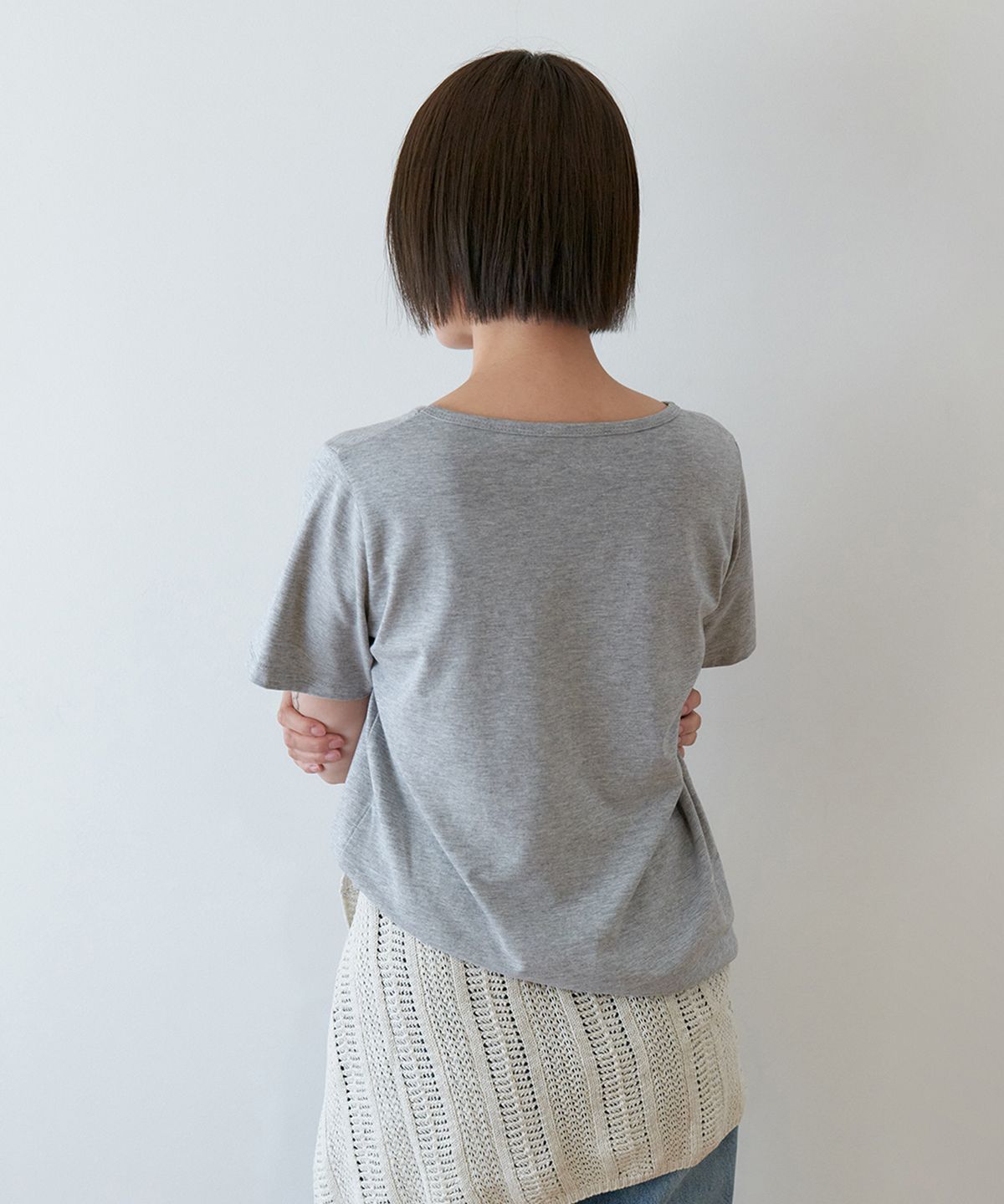 스텝어라운드(STEP AROUND) Square neck comfortable T-shirts_GREY