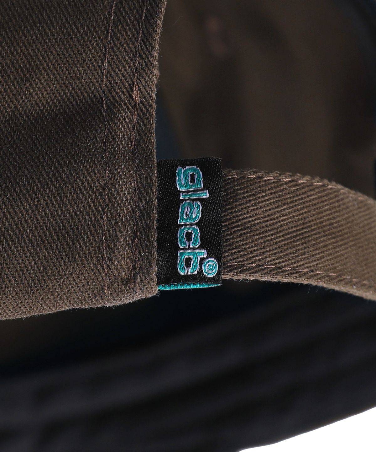 글랙(GLACK) GC057 피어 6패널 볼캡 (BROWN)