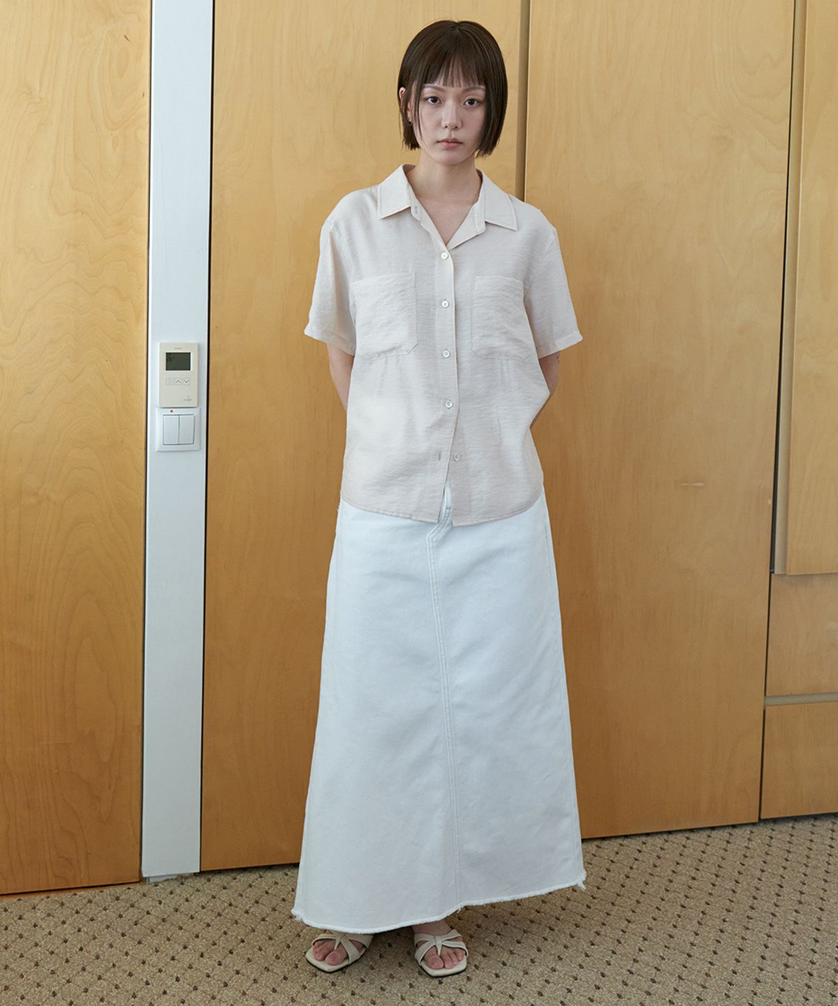 스텝어라운드(STEP AROUND) Half sleeves silky shirts_BEIGE