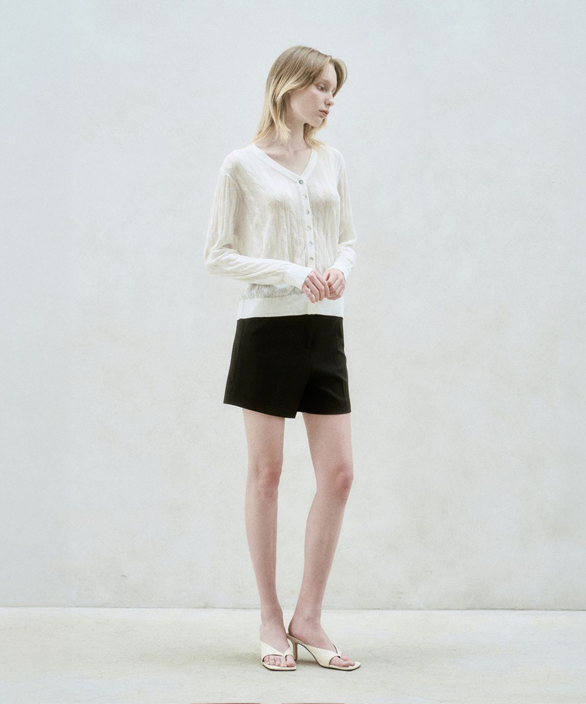 리이(RE RHEE) LINEN BLEND CABLE KNIT SHEER CARDIGAN CREAM