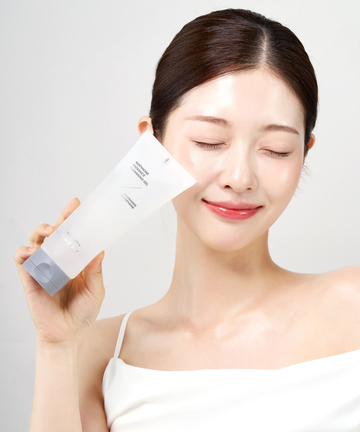 어나더페이스(ANOTHERFACE) 나이아치온 빛 클렌징 젤 150ml (+샘플키트 증정)