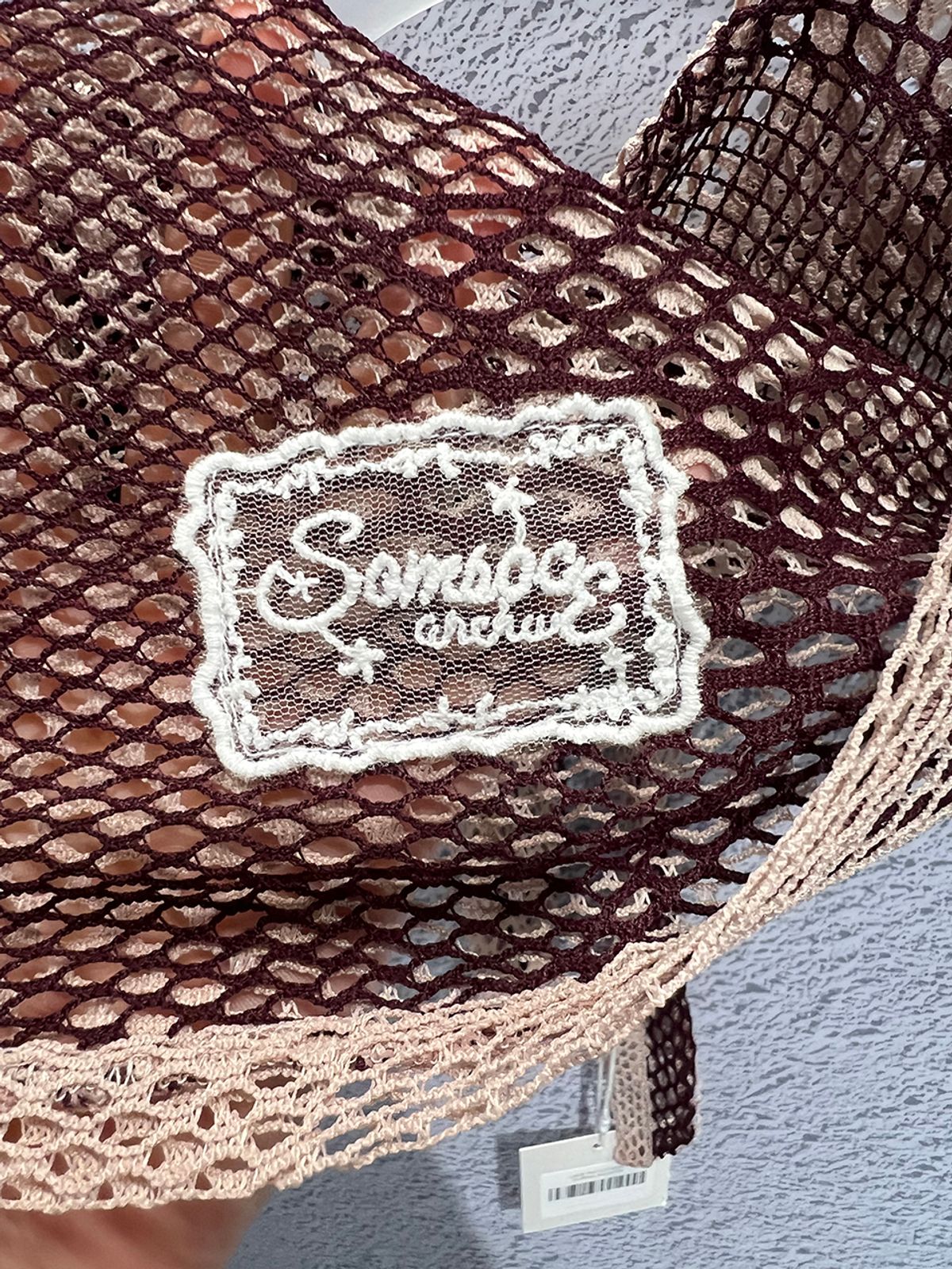 솜속(SOMSOC) LACE PATCH MESH DURAG_SALMON