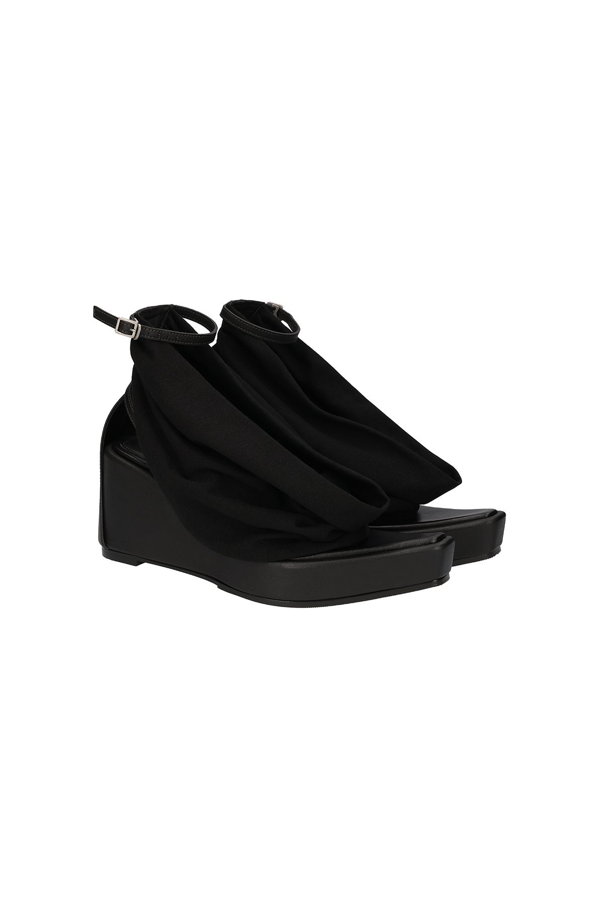 포트리스(4TRESS) DRAPED LEATHER WEDGE SANDALS 02 BLACK