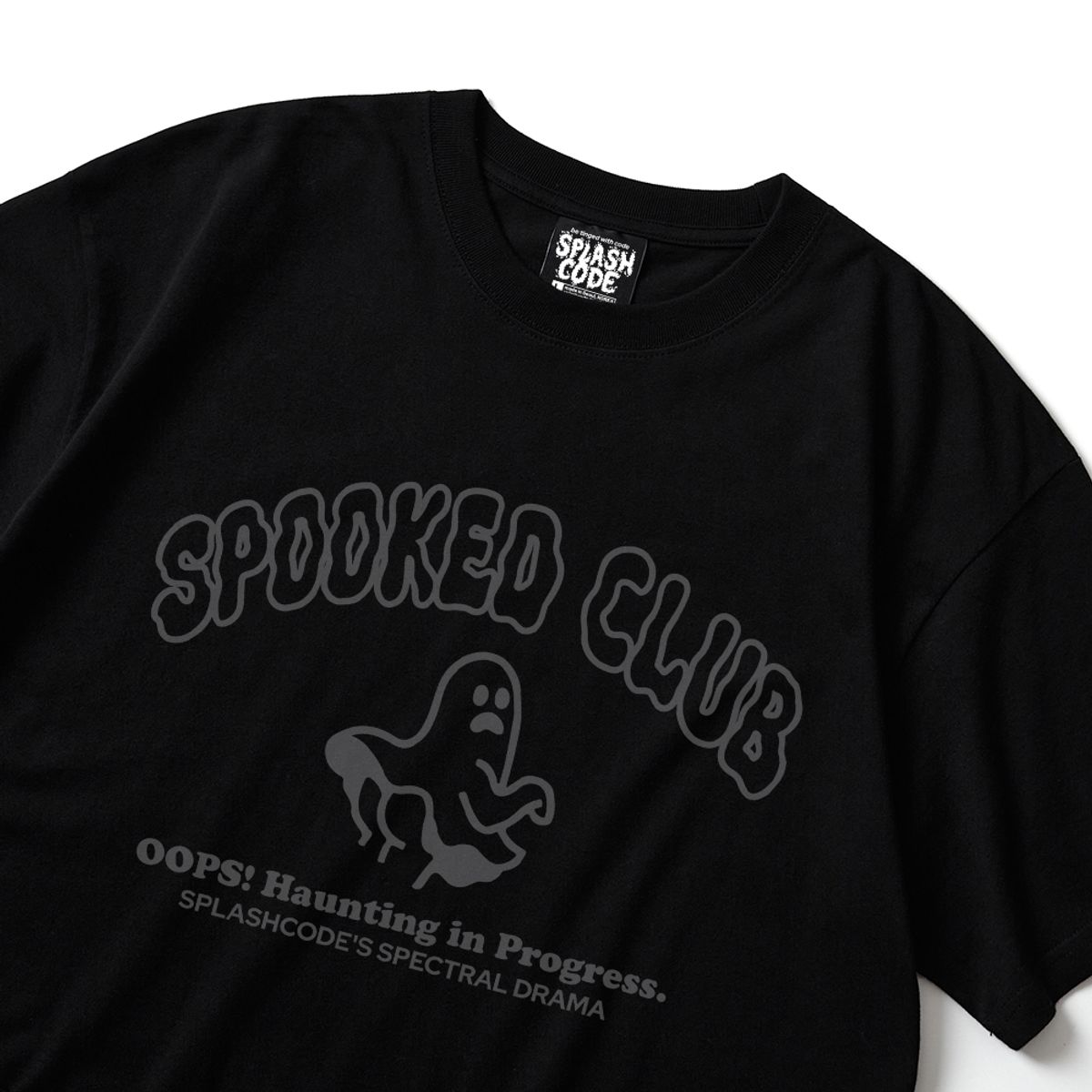 스플래시코드(SPLASHCODE) 반팔 티셔츠 블랙 - 웁씨 고스트(Oopsy Ghost)