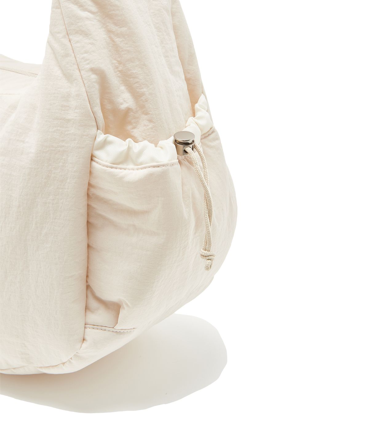 피스메이커(PIECE MAKER) MULTI POCKET CUSHION CROSS BAG (IVORY)
