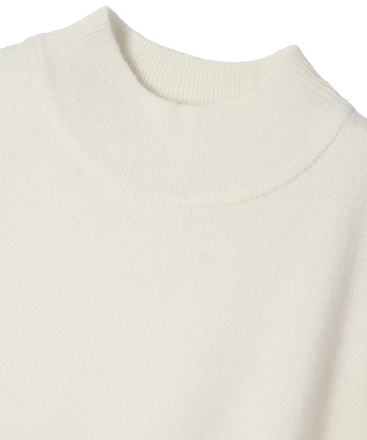 러프사이드(ROUGHSIDE) Mock Turtleneck Knit Ivory