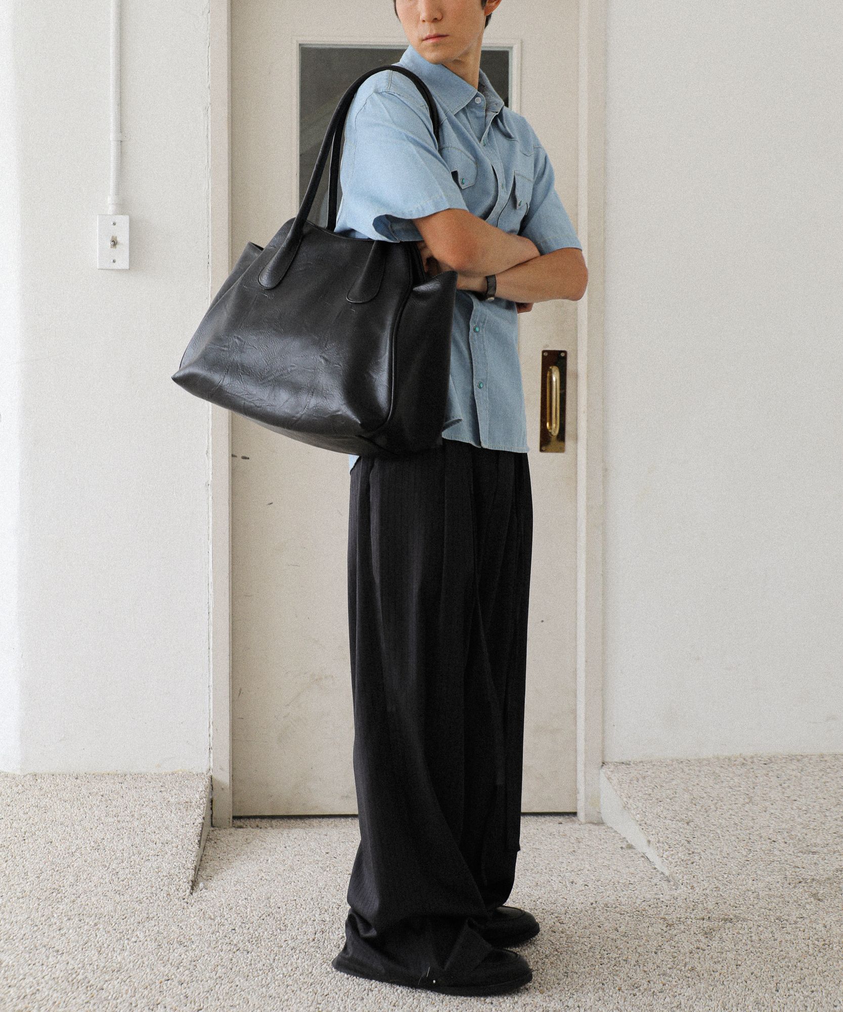 【IUGAMAKARAS】バッグ Bread Leather Shoulder Bag (Black) MUSINSA | IUGAMAKARAS Bread Leather Shoulder Bag (Black)