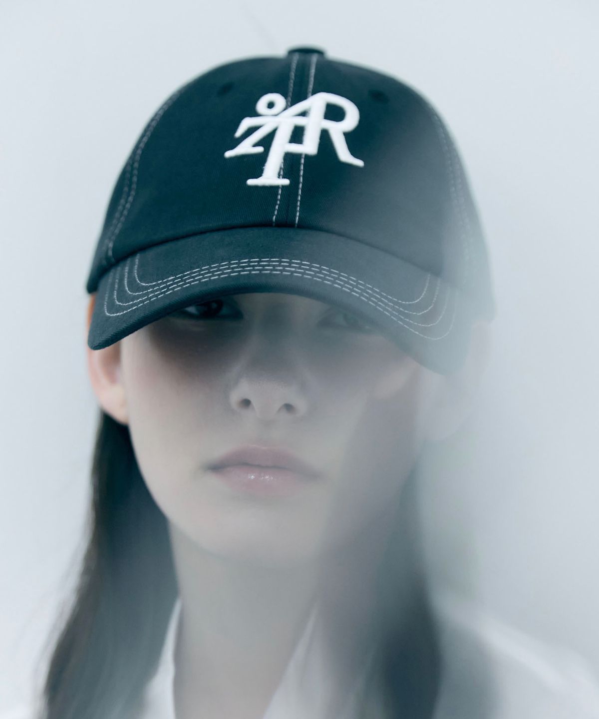 오아트(OART) Signature Typo Stitch Cap [BLACK]