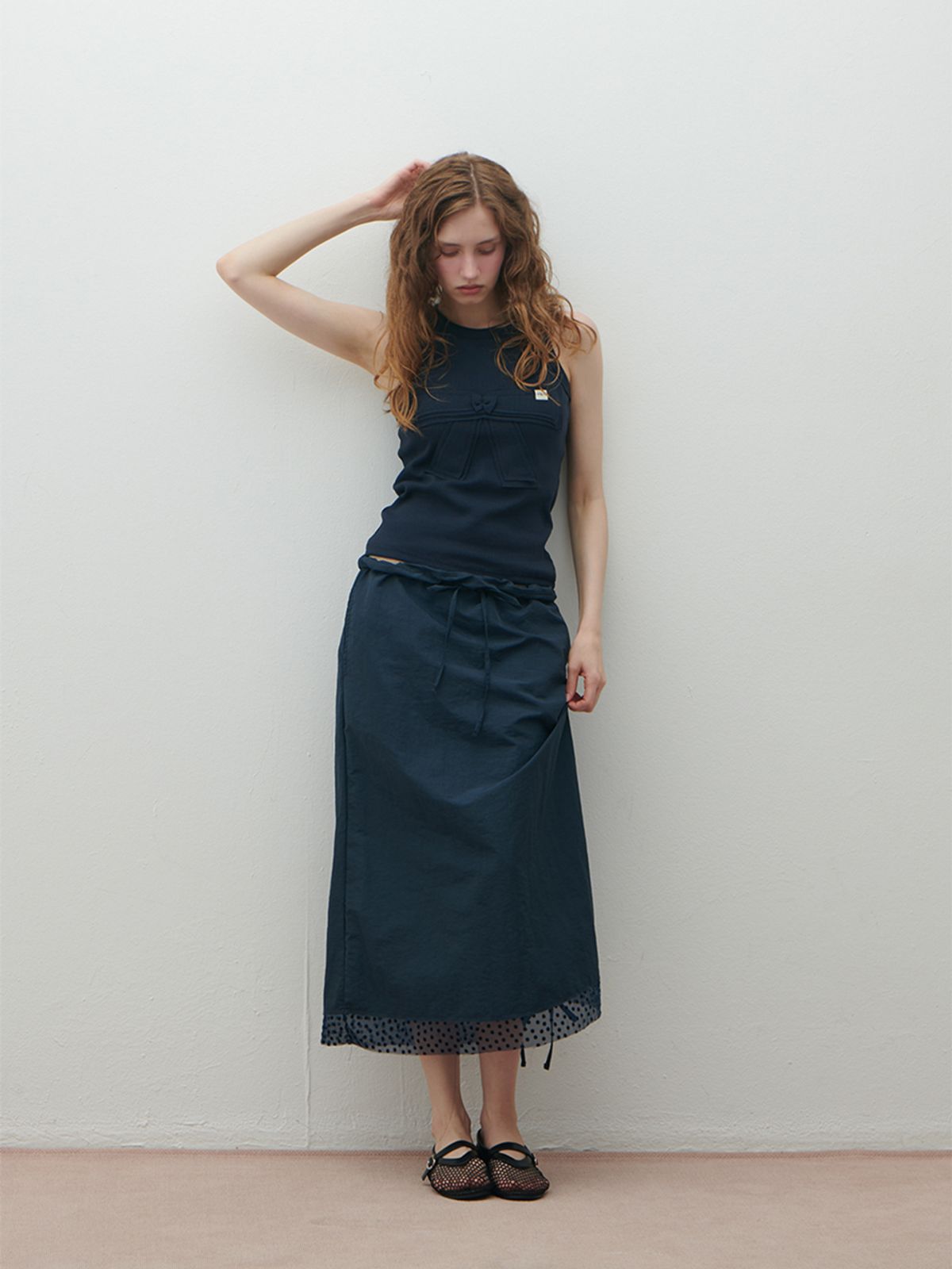 더블힙스(HHIPS) 도트 배색 나일론 스커트(navy)