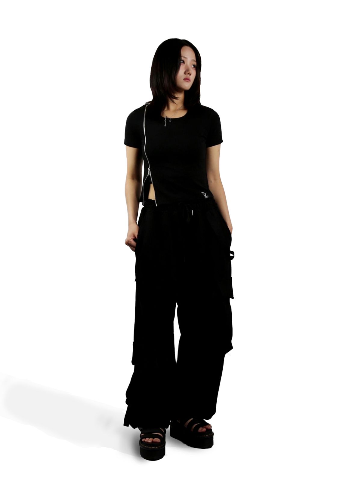 디그노루시르(DIGNOLUCIR) 오가닉 실켓 지퍼티(black)