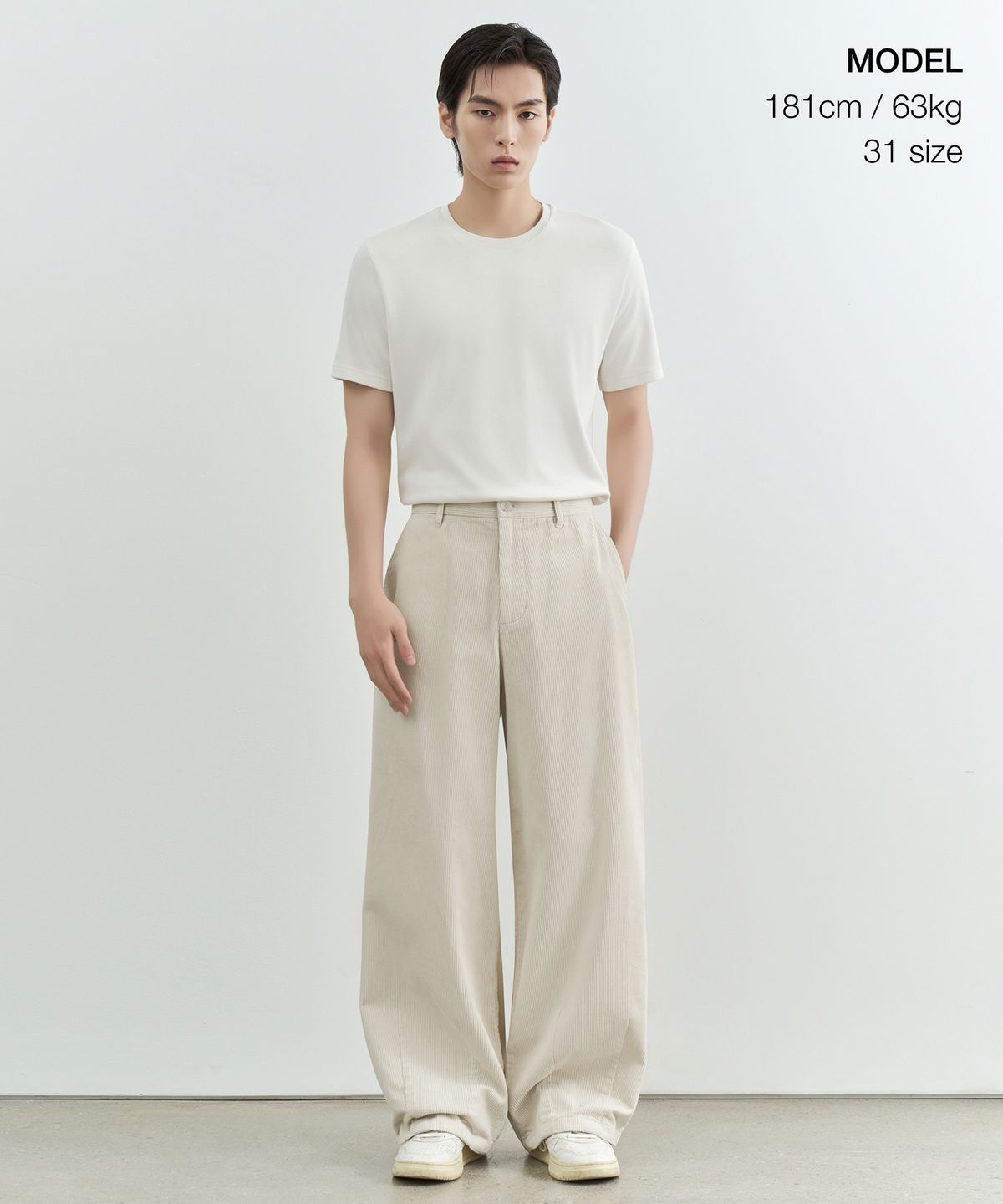무신사 스탠다드(MUSINSA STANDARD) 8W 코듀로이 벌룬 팬츠 [크림]