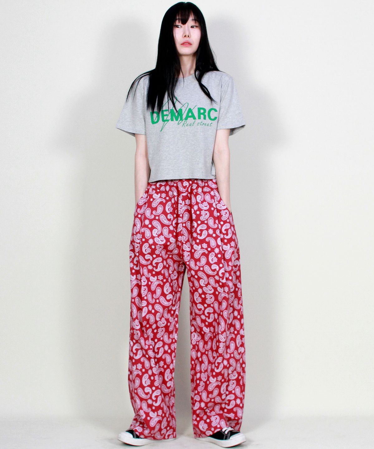 드마크(DEMARC) PAISLEY SIDE ONETUCK WIDE PANTS BURGUNDY