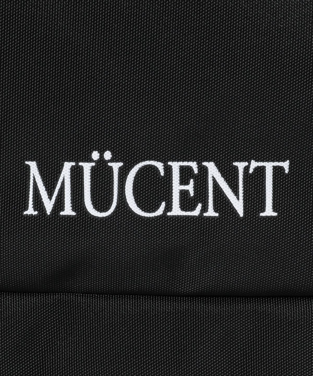 무센트(MUCENT) 마이키 메탈 로고 백팩 남녀공용