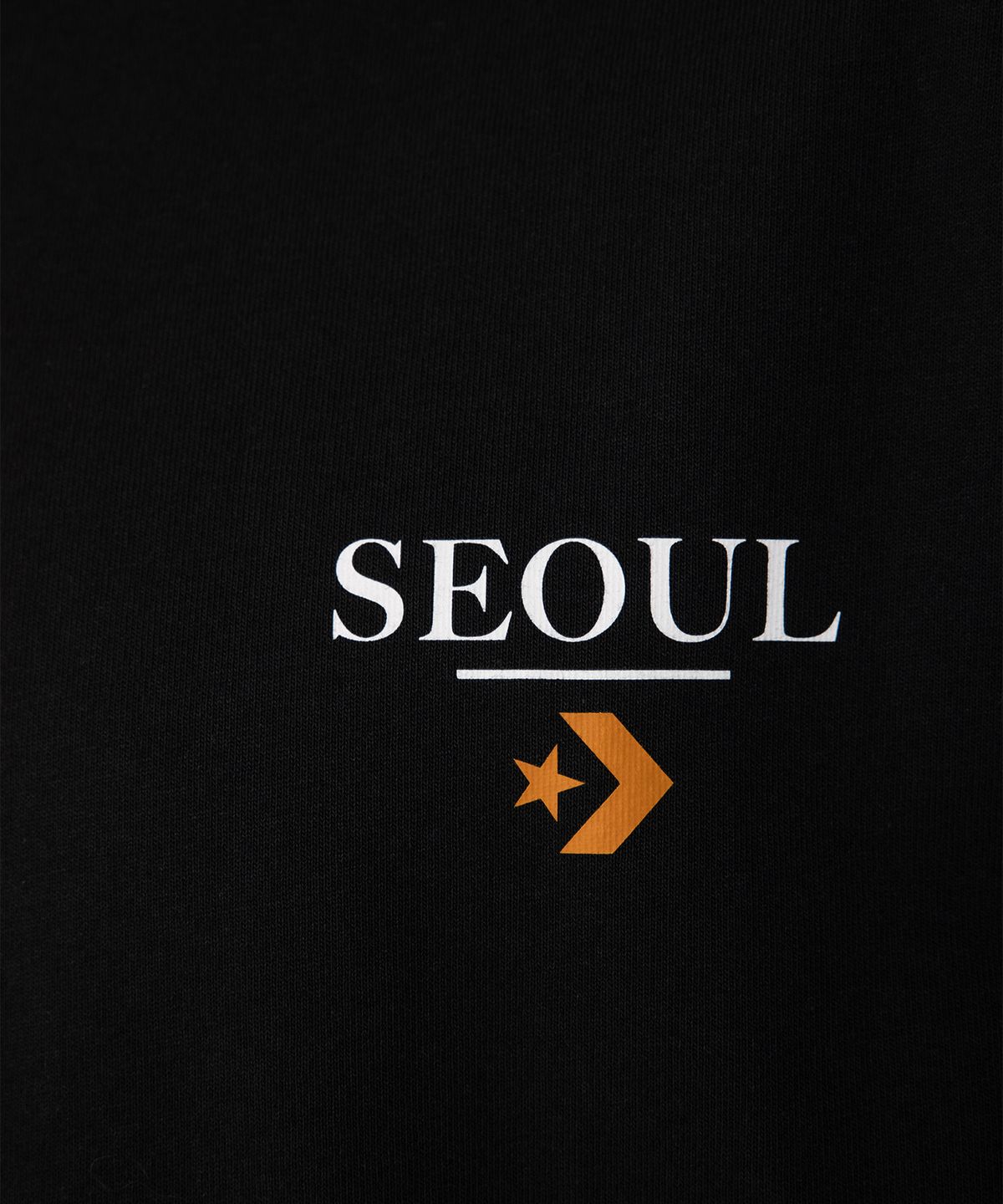 컨버스(CONVERSE) 서울시티 그래픽 티셔츠 블랙 MCH647-023