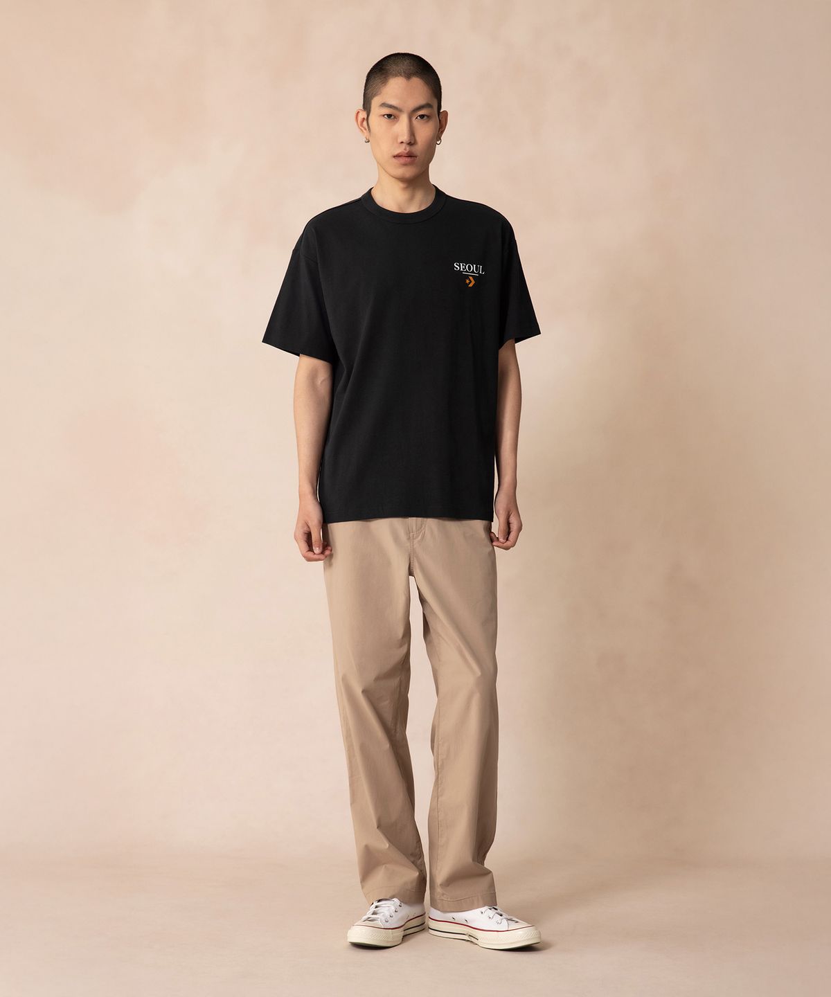 컨버스(CONVERSE) 서울시티 그래픽 티셔츠 블랙 MCH647-023