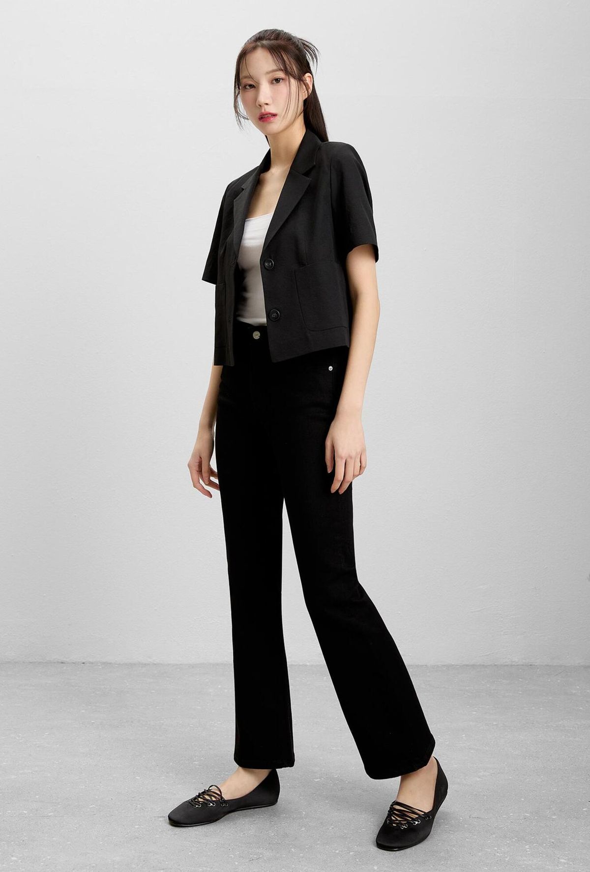 미쏘(MIXXO) 테일러드 크롭 반팔 자켓_MIWJKF51PG