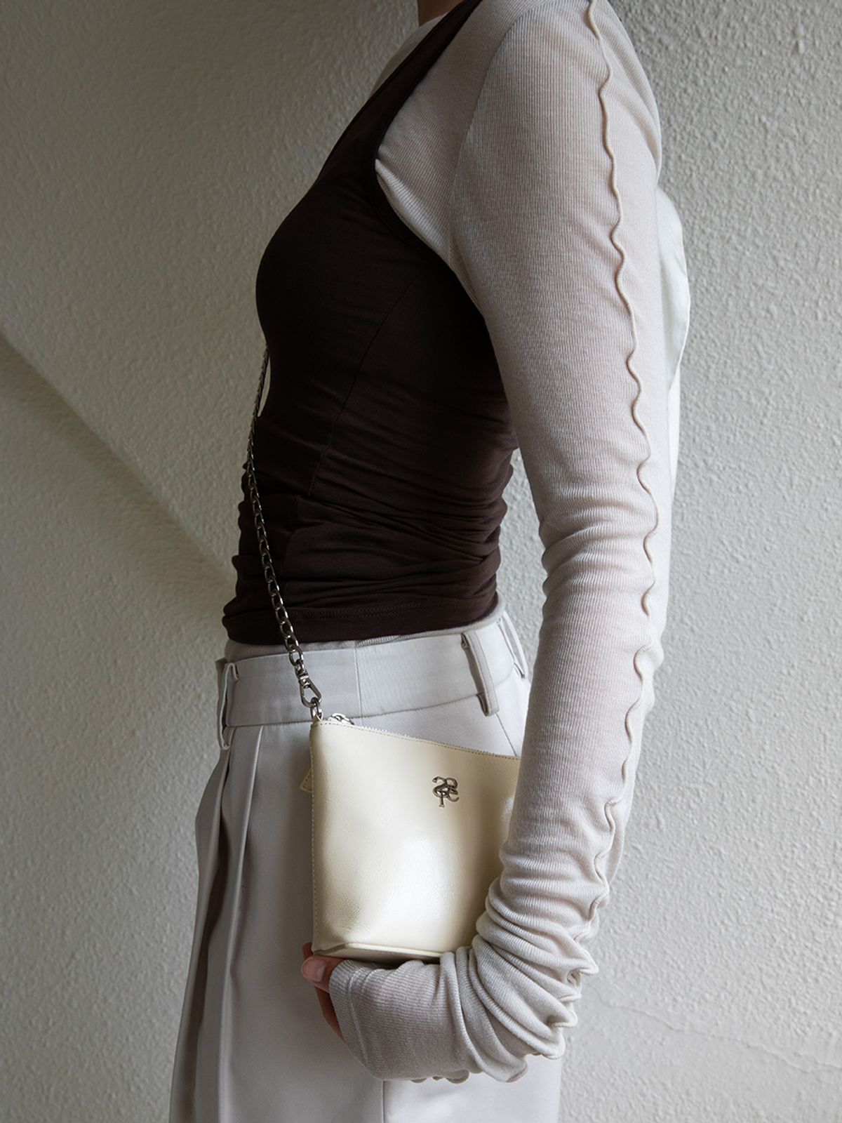 샤이티모시(SHYTIMOTHEE) leather mignon bag_butter