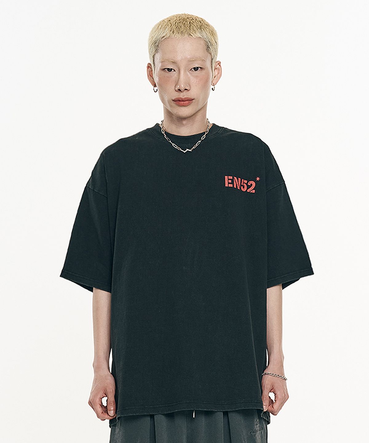 이지노이지(EASY NO EASY) 빈티지 USA 플래그 반팔 - 블랙