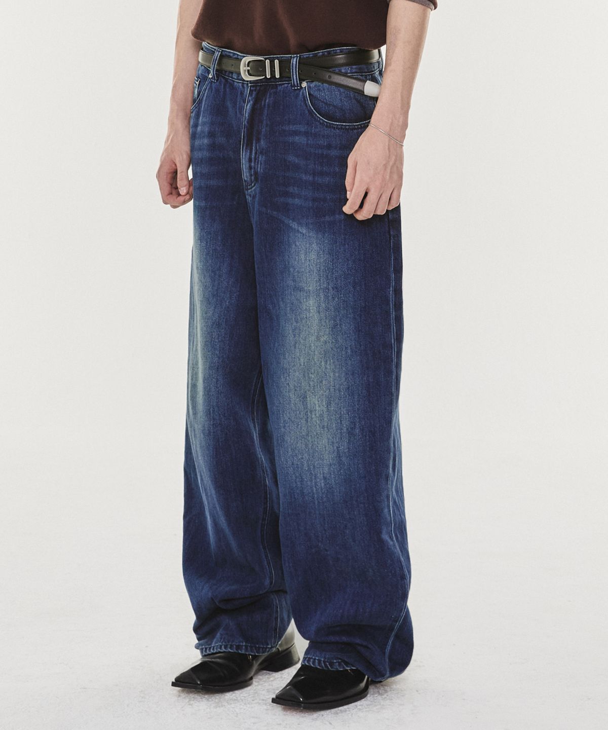 기철(KICHUL) Light Cotton Wide Denim Pants (Medium Blue)