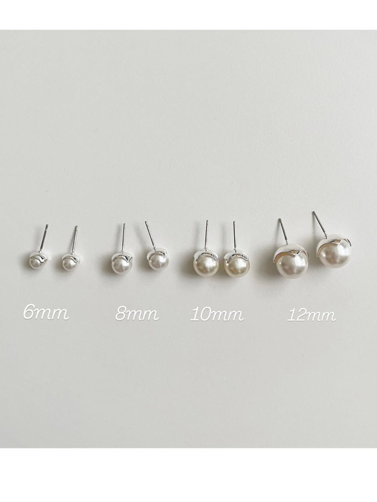 엘리오나(ELYONA) Light Back Pearl Earrings 진주귀걸이 12mm