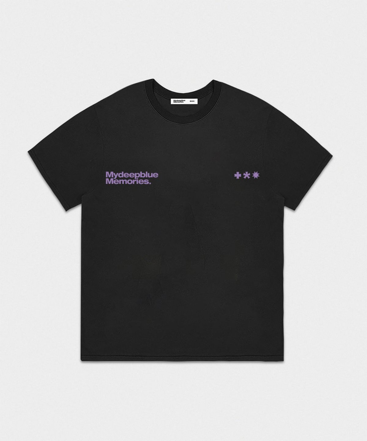 마이딥블루메모리즈(MY DEEP BLUE MEMORIES) Mm Symbol Logo T-Shirts (BLACK / PURPLE)