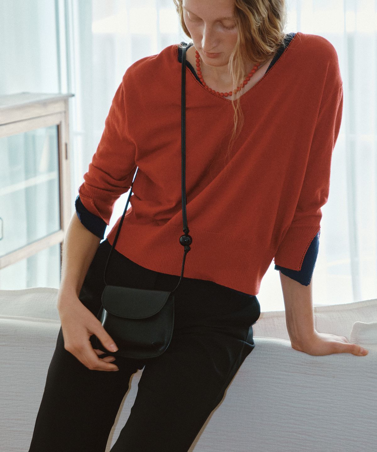 태서울(TAESEOUL) Pebble mini bag (Black)
