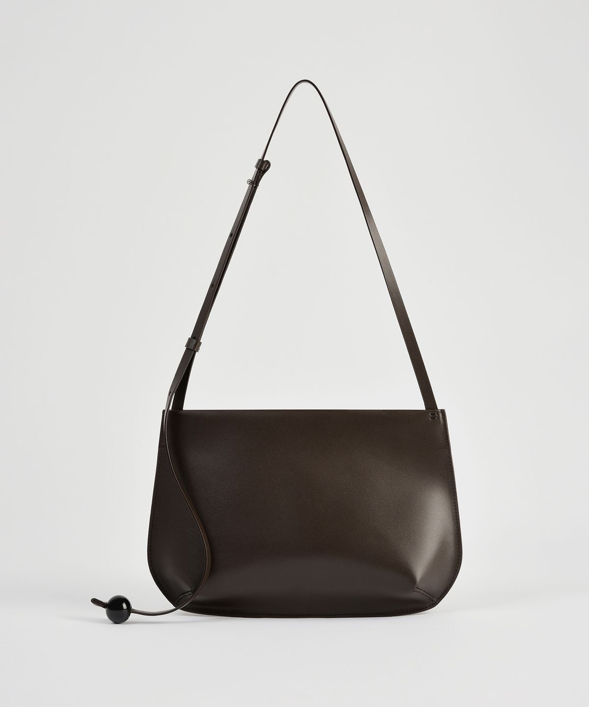 태서울(TAESEOUL) Pebble shoulder bag (Chocolate brown)