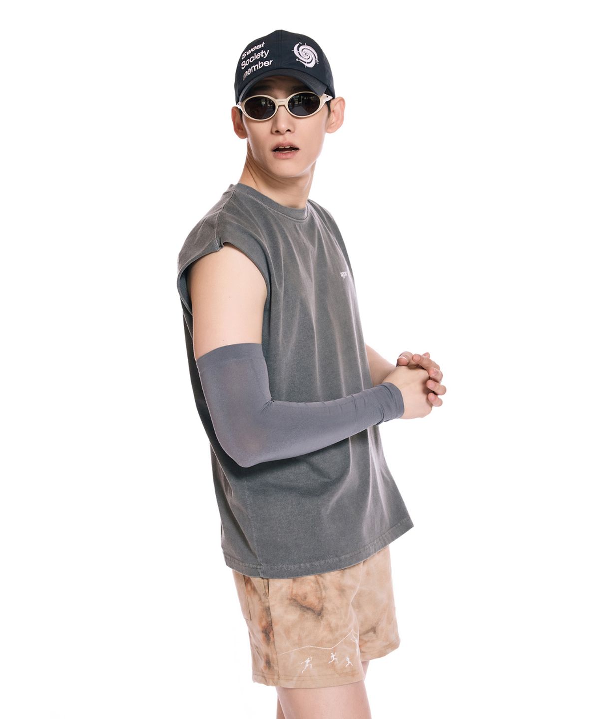 어고우(AGOW) 패밀리 코튼 팬츠 브라운