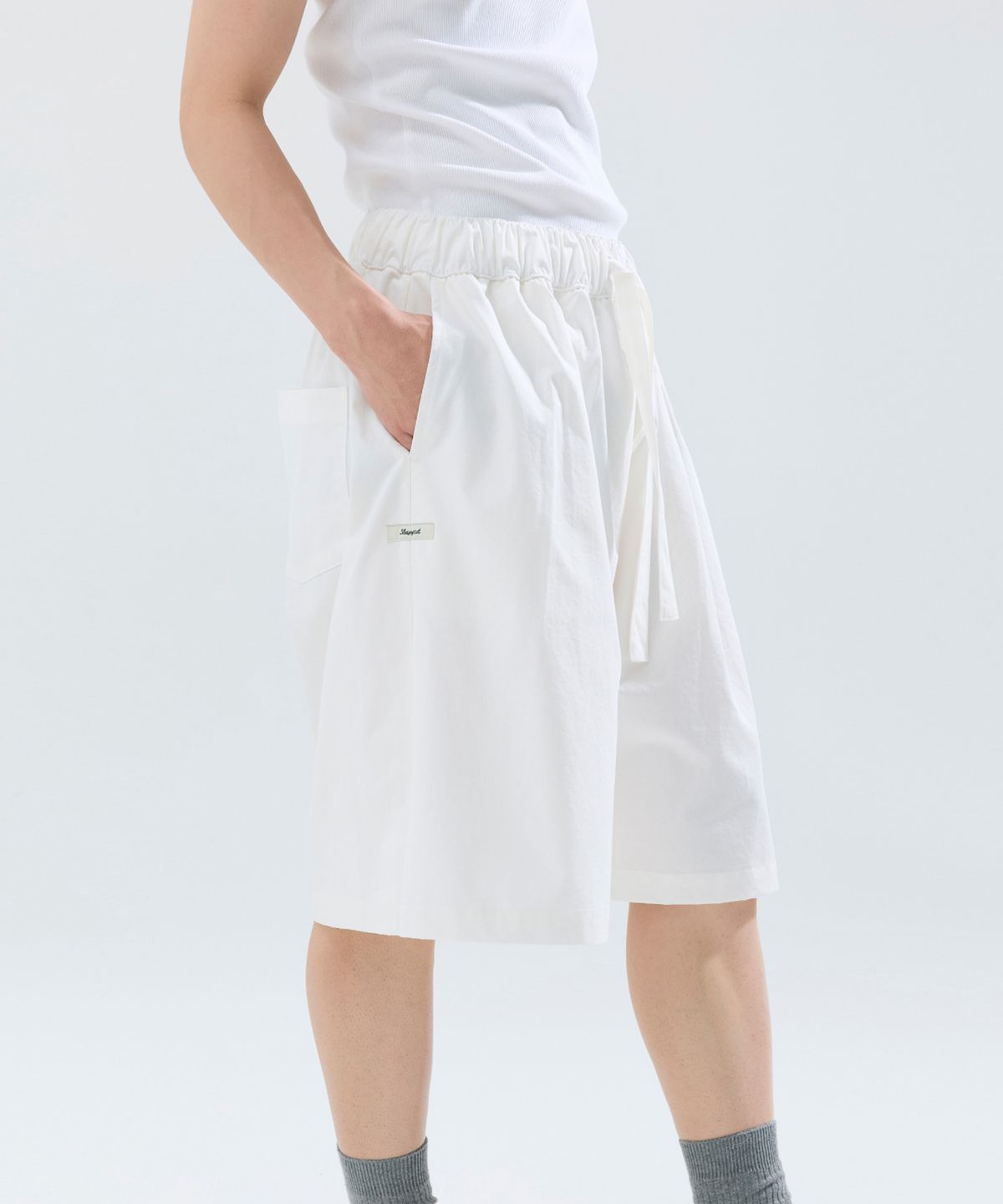 슬리피캣(SLEEPYCAT) (uni) Lazed short pants cotton white