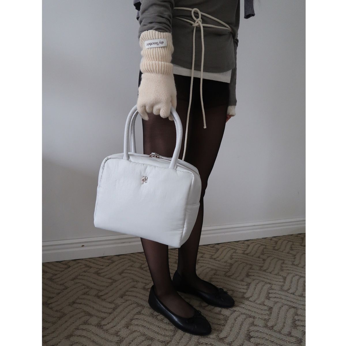 샤이티모시(SHYTIMOTHEE) Toast Bag _light gray