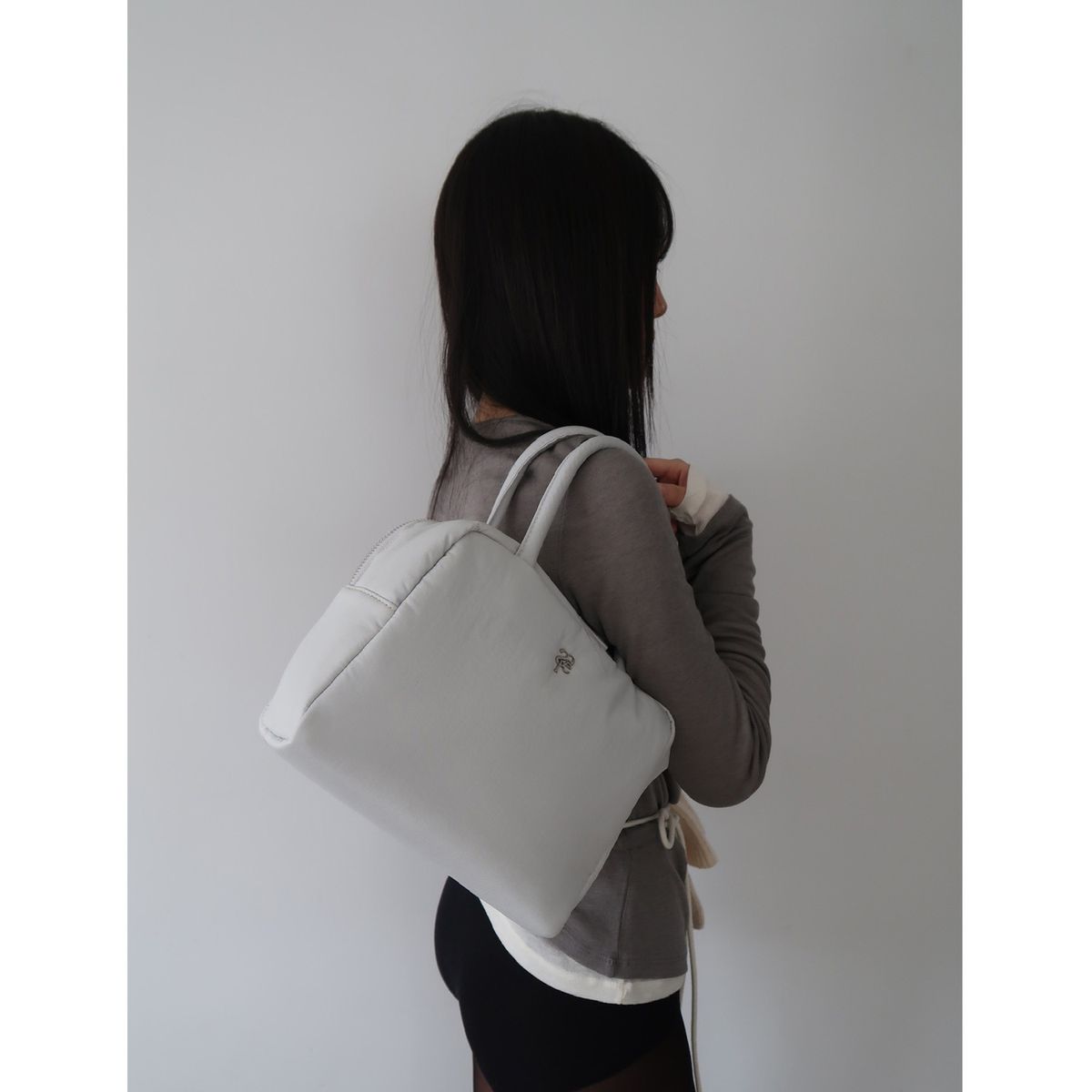 샤이티모시(SHYTIMOTHEE) Toast Bag _light gray