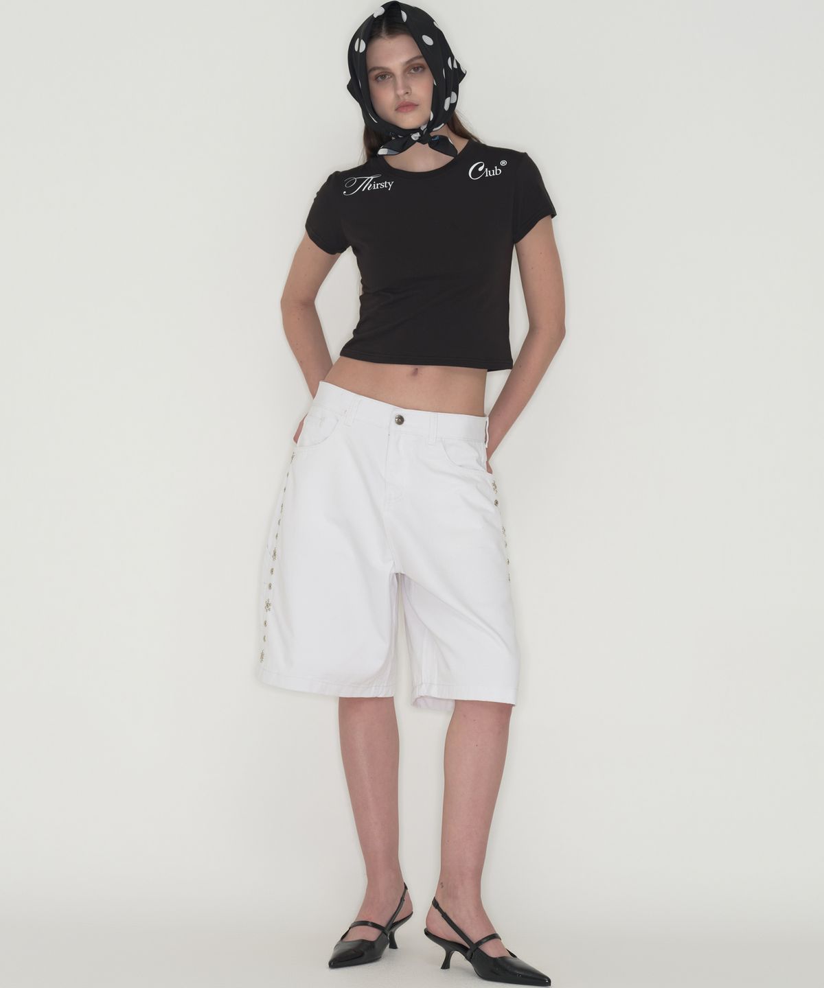 떨스티클럽(THIRSTYCLUB) Side studded bermuda pants - White (Unisex)